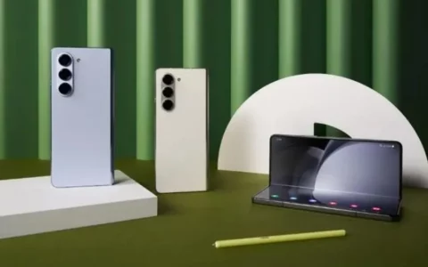 三星Samsung 计划推出更具性价比的折叠屏手机，与新旗舰共同上市