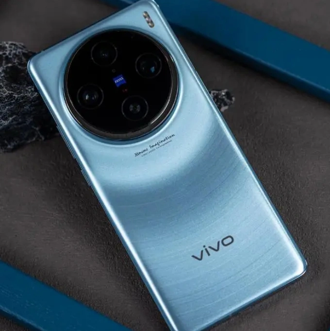 vivo X100 Pro全面评测：满分旗舰，带来满分4K电影人像视频