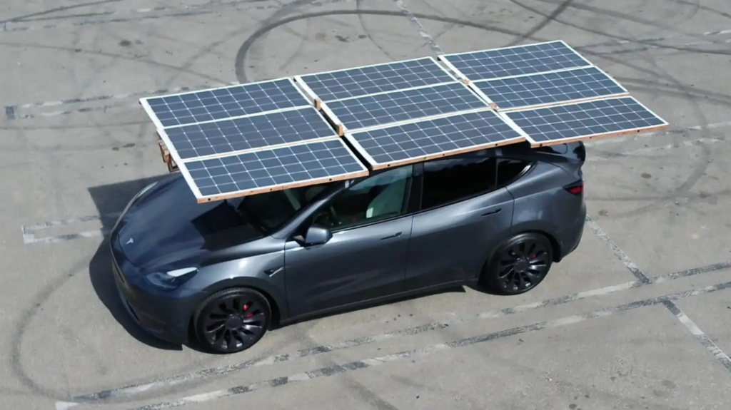 特斯拉 Model Y 车主创造太阳能充电利器，晒5小时可增96公里续航