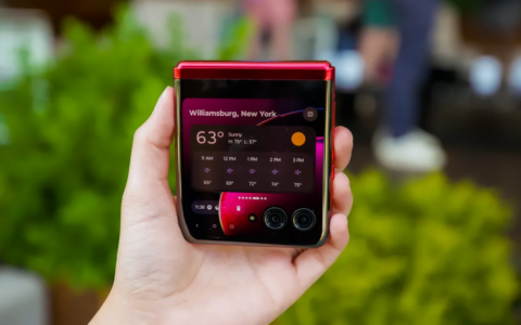 限时特惠！Motorola Razr Plus折叠手机在美国woot上仅售549美元，享受超值优惠！
