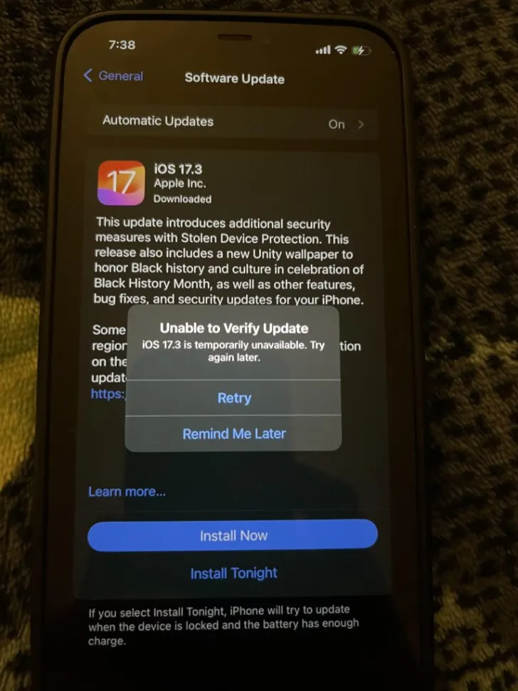 苹果用户更新iOS 17.3时遇到问题？以下是可能的解决方法