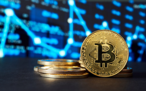 SignalPlus宏观研报：BTC暴跌超5000美元，6亿美元多头被清算，全球资产市场面临风险挑战