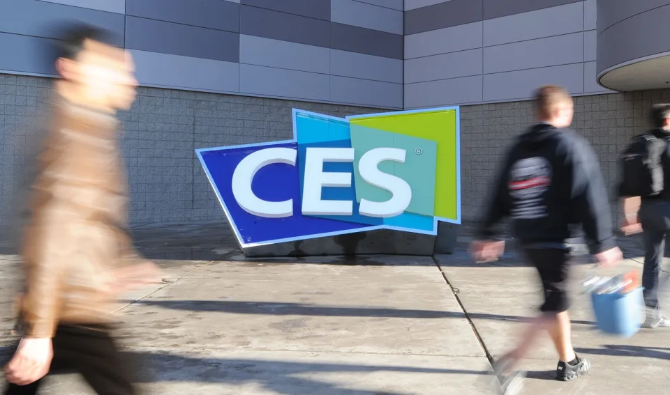 CES 2024：AI无处不在，拉斯维加斯的期望