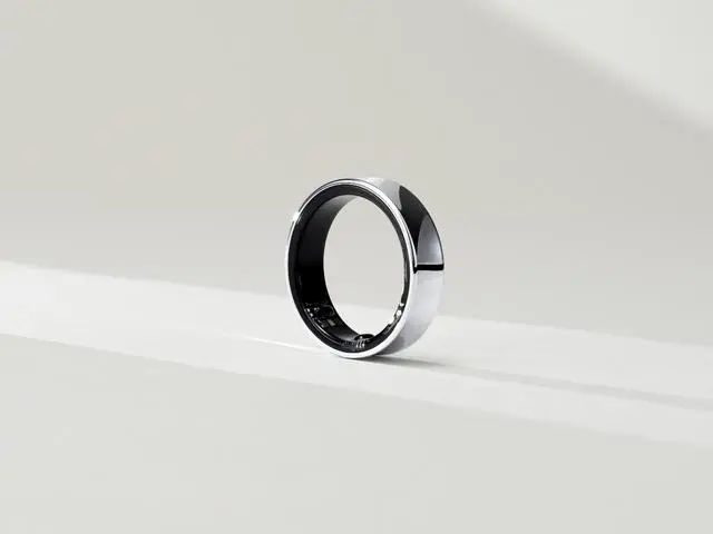 传说中的魔戒Samsung Galaxy Ring正式亮相，它是可穿戴设备的未来吗？
