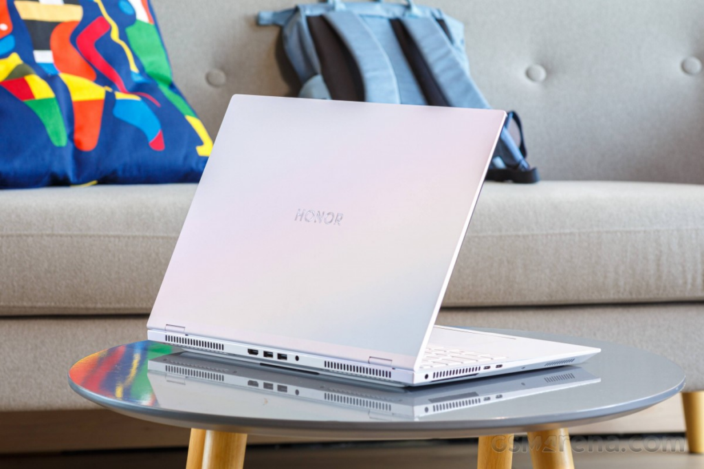 MWC 2024：Honor MagicBook 16 Pro 评测