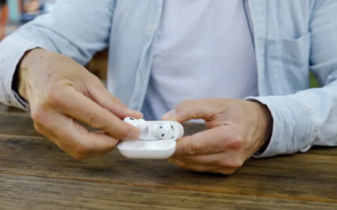 如何更换丢失或损坏的AirPods、AirPods Pro或充电盒