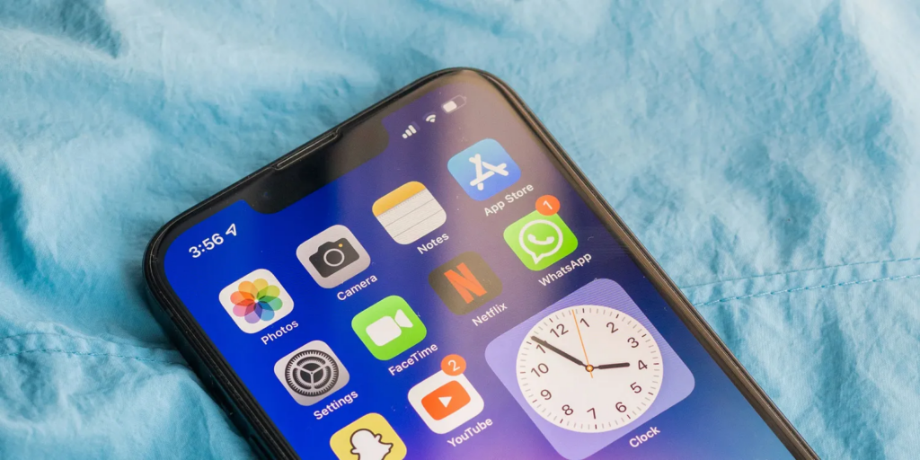 报告称三星拒绝为 2025 年 iPhone SE 4 制造显示屏