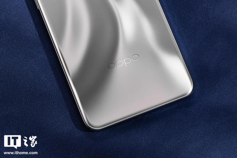 OPPO Reno12 手机体验：AI 功能亮眼的超美小直屏