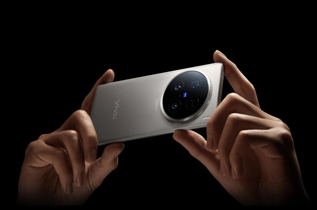vivo X100 Ultra 发布：官方称“买相机送手机”，售价 6499 元起