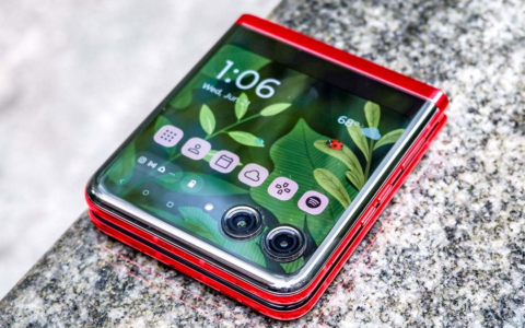 手机对比：华为 Pura 70 Ultra 与 HONOR Magic6 Pro