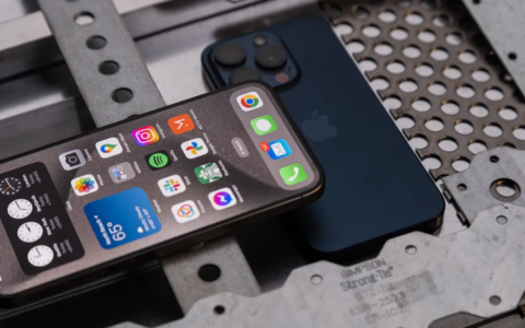 初探苹果智能与升级后的 Siri：更智能的语音助手