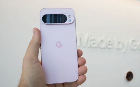 谷歌 Pixel Flip：为什么2025年是推出翻盖手机的最佳时机