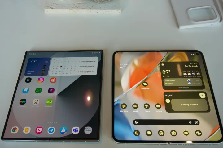 Google Pixel 9 Pro Fold 与 Samsung Galaxy Z Fold 6 比较：哪个折叠手机更胜一筹？