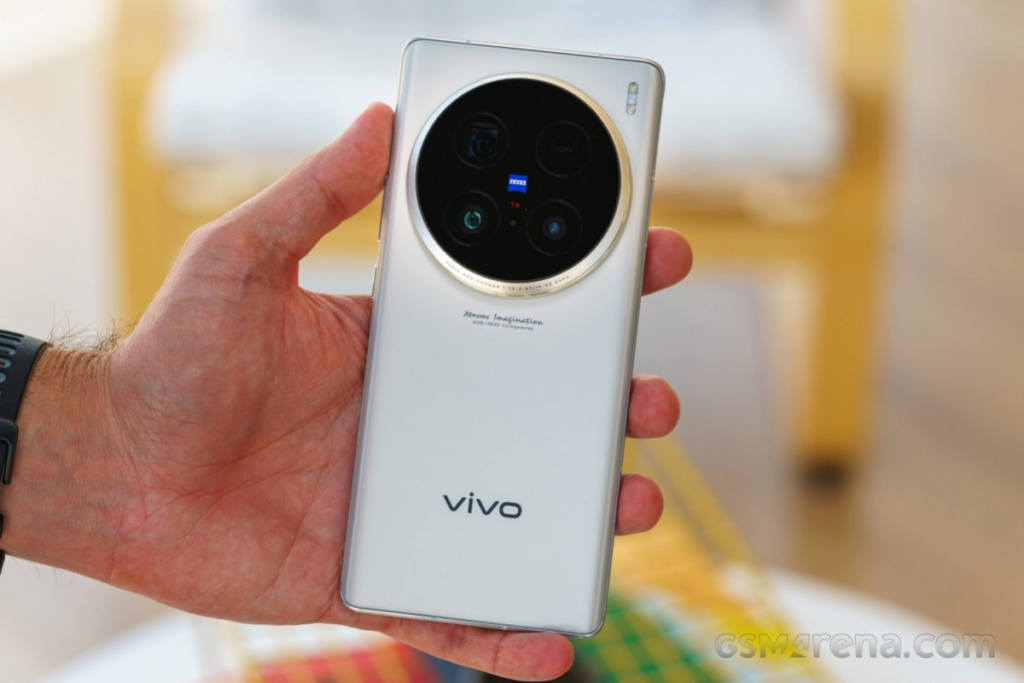 vivo X200系列预告：新款远摄镜头支持10倍变焦