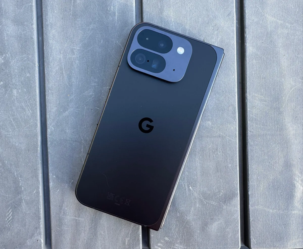 Google Pixel 9 Pro Fold評測：折疊手機創新設計與卓越效能的完美結合